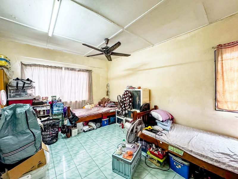 2-storey Terraced House for Sale in Ampang Jaya (Ampang) - Azli Ibrahim - Bedroom - PropertyGuru.com.my