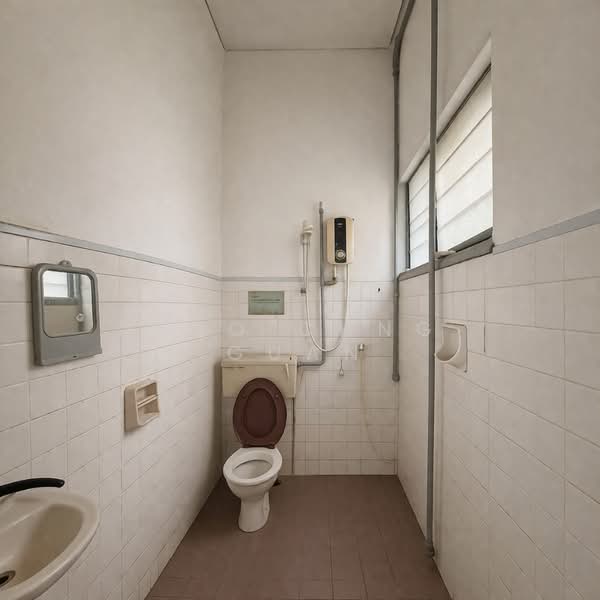 Rumah Teres 1 Tingkat untuk Dijual di Setapak (Kuala Lumpur) - Kho Chng Guan - Bathroom - PropertyGuru.com.my