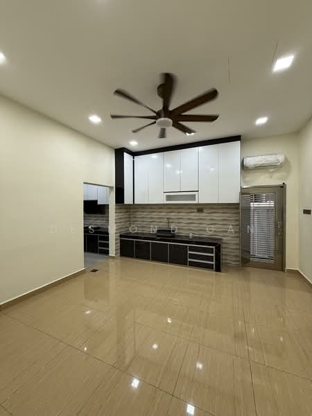 Semi-Detached House for Sale in Subang Jaya (Selangor) - Desmond Gan - Kitchen - PropertyGuru.com.my