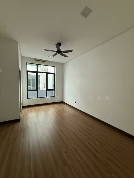 Semi-Detached House for Sale in Subang Jaya (Selangor) - Desmond Gan - PropertyGuru.com.my