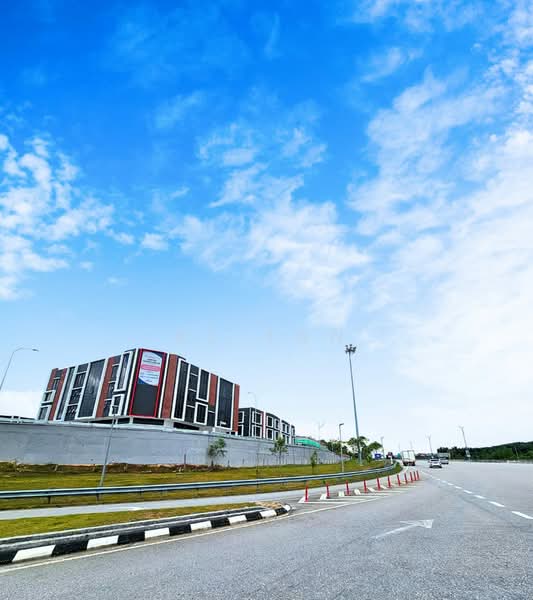 Shop / Office for Sale in Bandar Ainsdale (Seremban) - KL Tan - Exterior - PropertyGuru.com.my