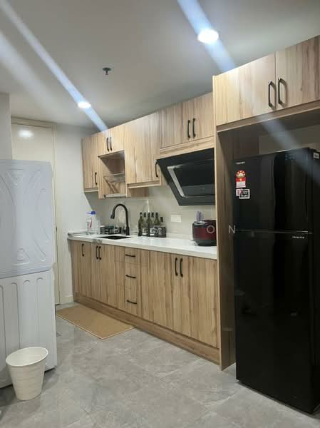 Servis Apartment untuk Disewa di Ooak Serviced Apartments @ Kiara 163 - Sebastion Kwan - Kitchen - PropertyGuru.com.my