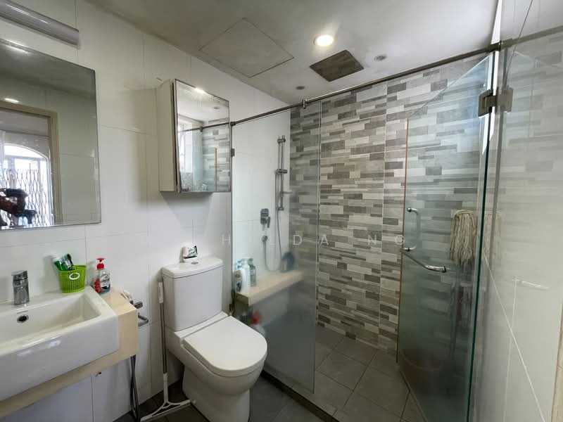 Condominium for Sale at Pantai Hillpark 3 - Mathilda Ng - Bathroom - PropertyGuru.com.my