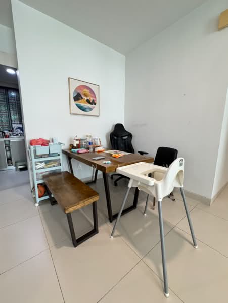 Service Residence for Sale at Aragreens - Ivan Ngow - Dining Room - PropertyGuru.com.my