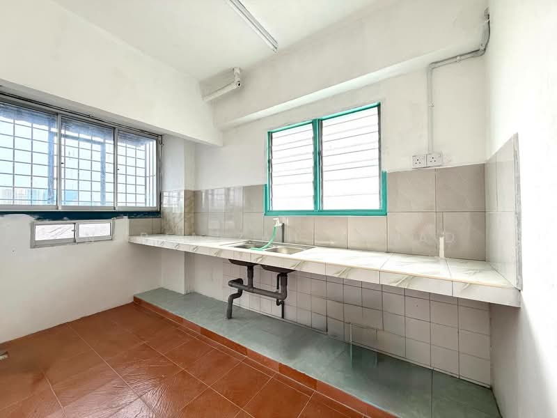 Apartment for Sale at Pangsapuri Damai - Norfaizah Ahmad - Kitchen - PropertyGuru.com.my