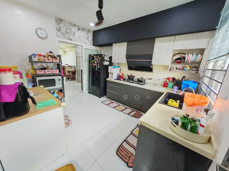 Townhouse for Sale in Taman Putra Perdana (Puchong) - Evan Goh - Kitchen - PropertyGuru.com.my