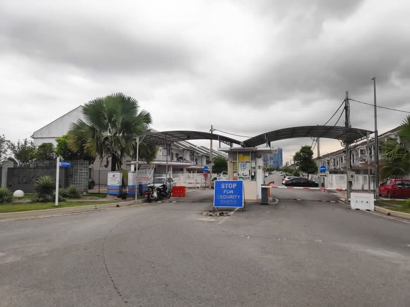 Townhouse for Sale in Taman Putra Perdana (Puchong) - Evan Goh - Exterior - PropertyGuru.com.my