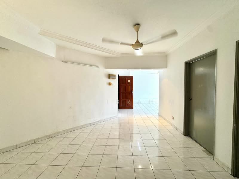 Condominium for Sale at Ampang Damai Condominium - Azli Ibrahim - Living Room - PropertyGuru.com.my