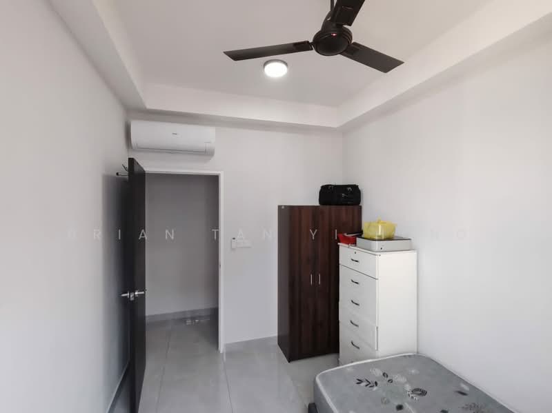 Servis Apartment untuk Disewa di The Birch - Brian Tan Yi Hong - Bedroom - PropertyGuru.com.my