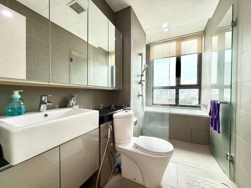 Service Residence for Sale at Three28 Tun Razak - Masnizah Arifin - Bathroom - PropertyGuru.com.my