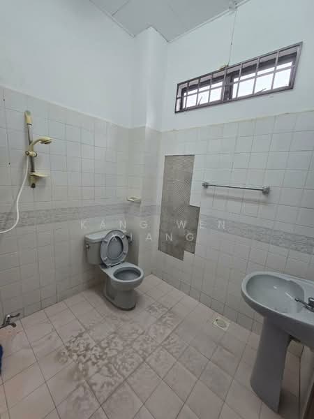 2-storey Terraced House for Sale in Taman Bukit Mewah (Tampoi) - Kang Wen Xiang - PropertyGuru.com.my