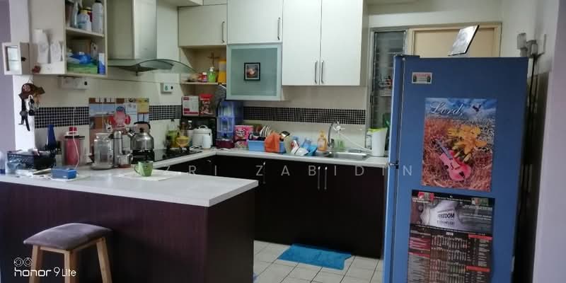 Pangsapuri untuk Dijual di saujana apartment - Azri Zabidin - Kitchen - PropertyGuru.com.my
