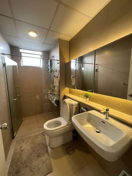 Condominium for Sale at The WaterEdge (Pinggiran Air) - Kai Jing - Bathroom - PropertyGuru.com.my
