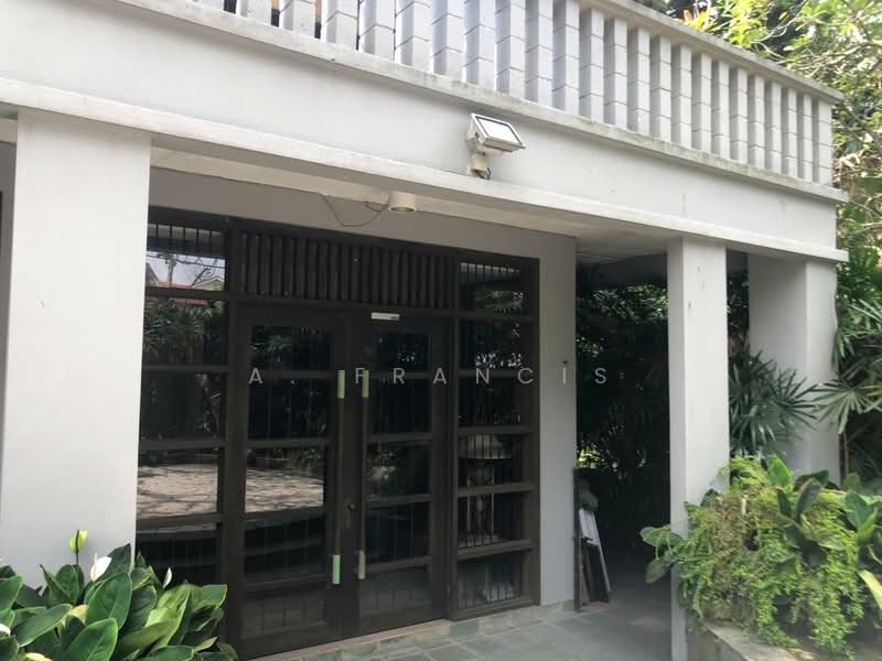 Bungalow House untuk Dijual di Petaling Jaya (Selangor) - A. Francis - Exterior - PropertyGuru.com.my