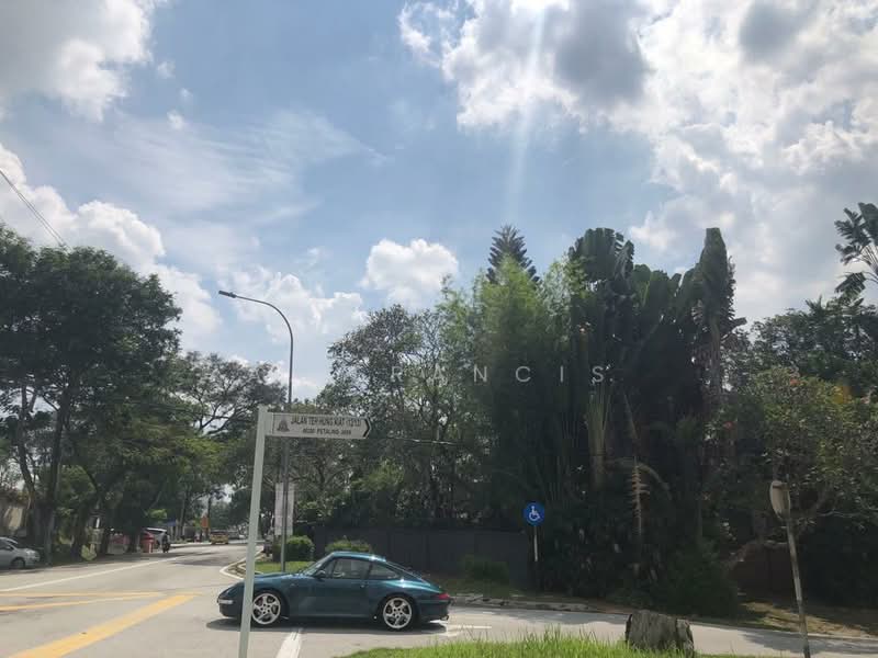 Bungalow House untuk Dijual di Petaling Jaya (Selangor) - A. Francis - Exterior - PropertyGuru.com.my