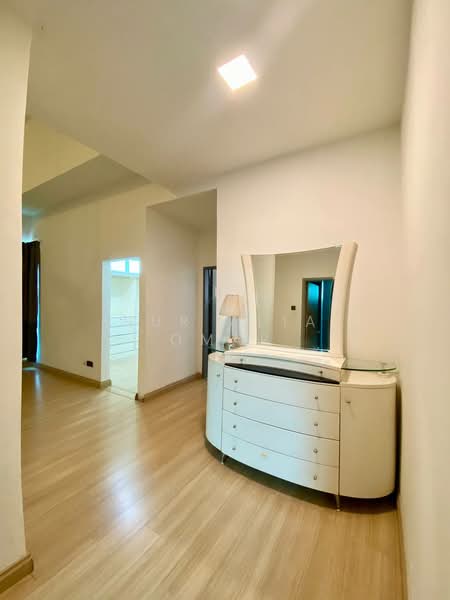 Rumah Berkembar untuk Dijual di Seksyen U10 (Shah Alam) - Nur Alia Omar - PropertyGuru.com.my