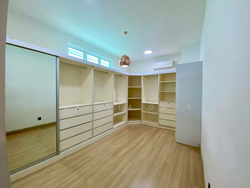 Rumah Berkembar untuk Dijual di Seksyen U10 (Shah Alam) - Nur Alia Omar - PropertyGuru.com.my