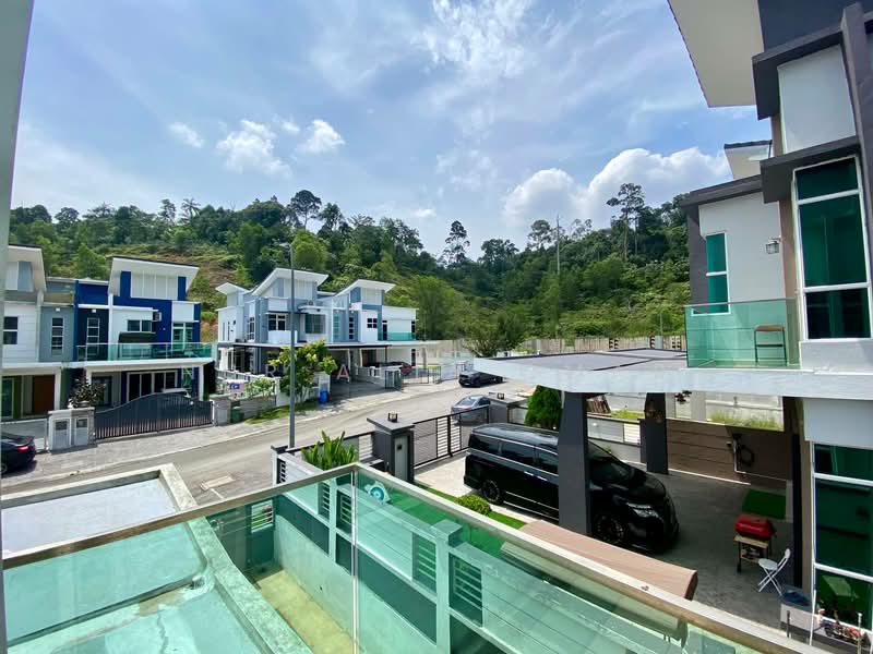 Rumah Berkembar untuk Dijual di Seksyen U10 (Shah Alam) - Nur Alia Omar - PropertyGuru.com.my