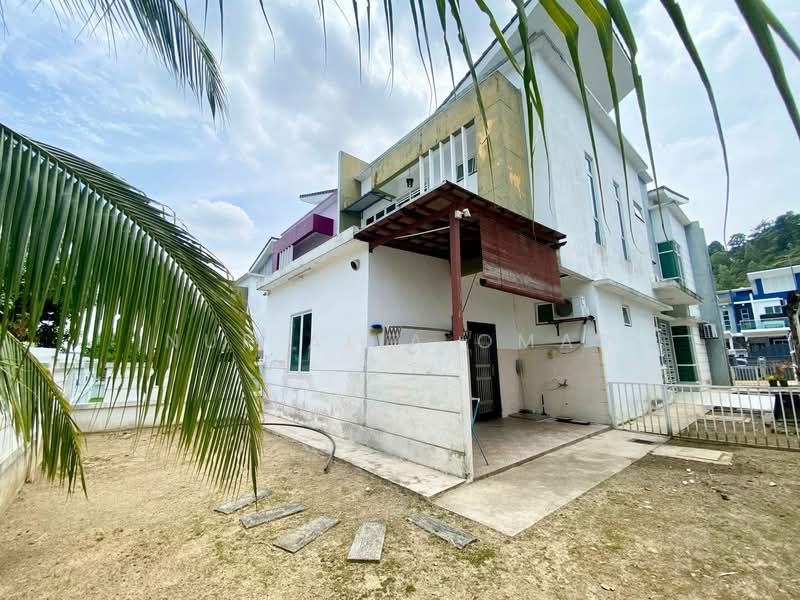 Rumah Berkembar untuk Dijual di Seksyen U10 (Shah Alam) - Nur Alia Omar - PropertyGuru.com.my