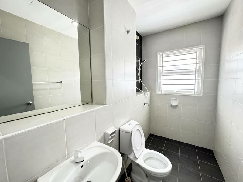 Rumah Teres 2 Tingkat untuk Disewa di Iskandar Puteri (Nusajaya) (Johor) - Ke Xin Chan - Bathroom - PropertyGuru.com.my