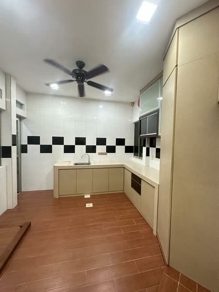 Rumah Teres 1 Tingkat untuk Disewa di Taman JP Perdana (Johor Bahru) - Pauline Ng - Kitchen - PropertyGuru.com.my