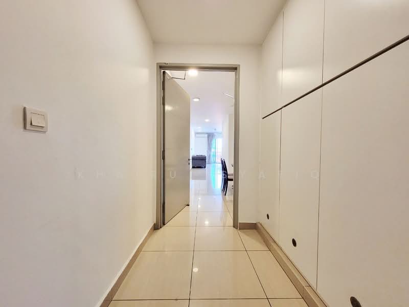 Condominium for Rent at Hijauan Saujana - Khairul Syafiq - Foyer - PropertyGuru.com.my