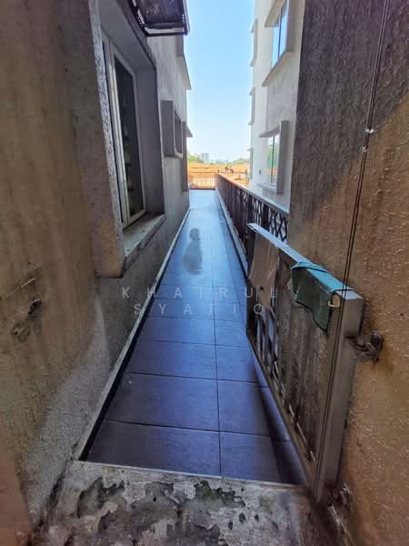 Condominium for Rent at Hijauan Saujana - Khairul Syafiq - Balcony - PropertyGuru.com.my