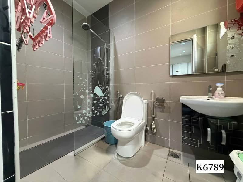 2-storey Terraced House for Sale in Bandar Botanic (Klang) - Lucas Ng - Bathroom - PropertyGuru.com.my