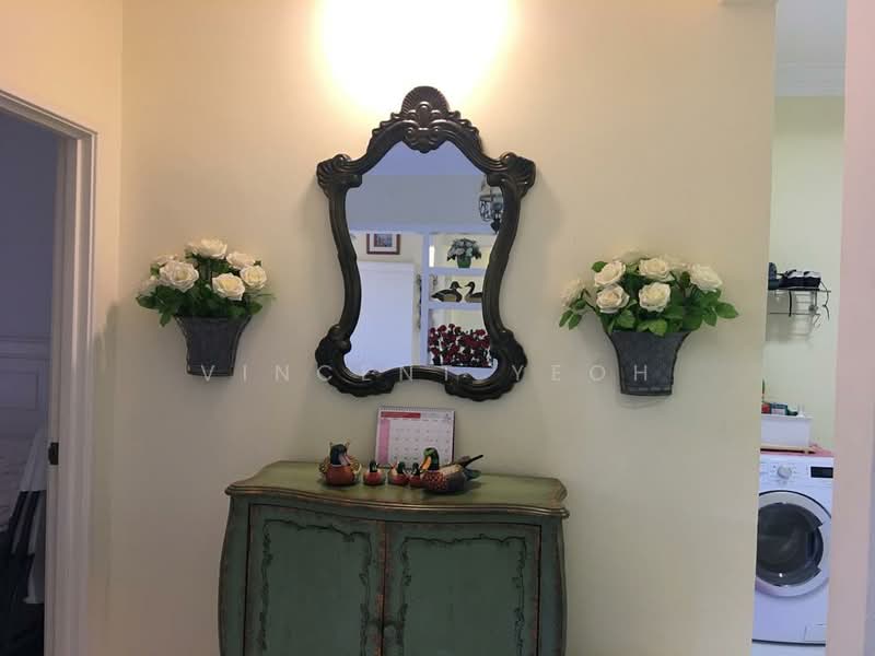 Pangsapuri untuk Dijual di Bunga Raya Apartment - Vincent Yeoh - Interior - PropertyGuru.com.my