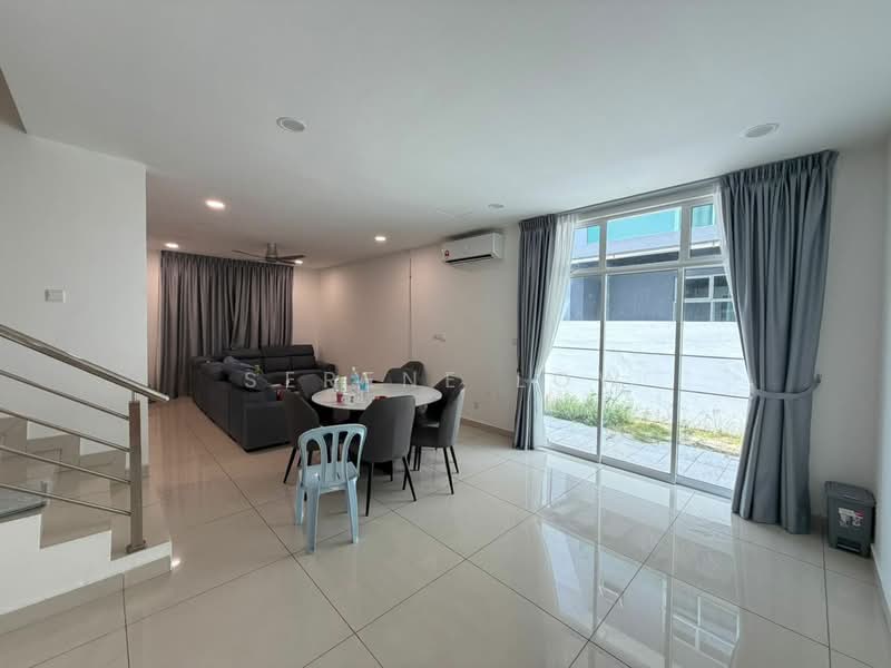 Cluster House for Sale in Skudai (Johor) - Serene Low - Living Room - PropertyGuru.com.my