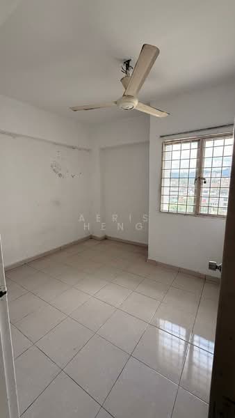Condominium for Sale at D'Casa Condominium - Aeris Heng - Bedroom - PropertyGuru.com.my