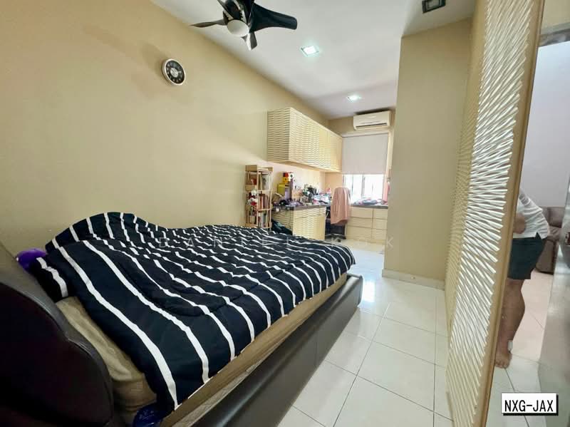 2-storey Terraced House for Sale in Setia Indah 9 (Setia Alam) - Daniel Kok - Bedroom - PropertyGuru.com.my