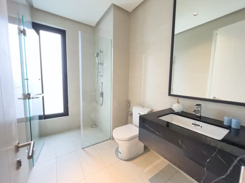 Service Residence for Sale at Oxford Residences @ Pavilion Embassy - Agnes Liew - Bathroom - PropertyGuru.com.my