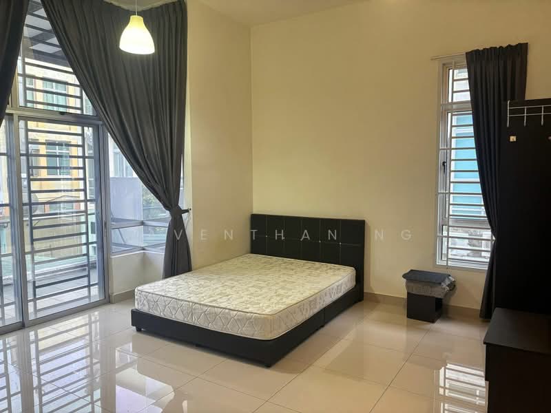 2-storey Terraced House for Sale in Taman Mount Austin (Tebrau) - Javenthan Ng - Bedroom - PropertyGuru.com.my