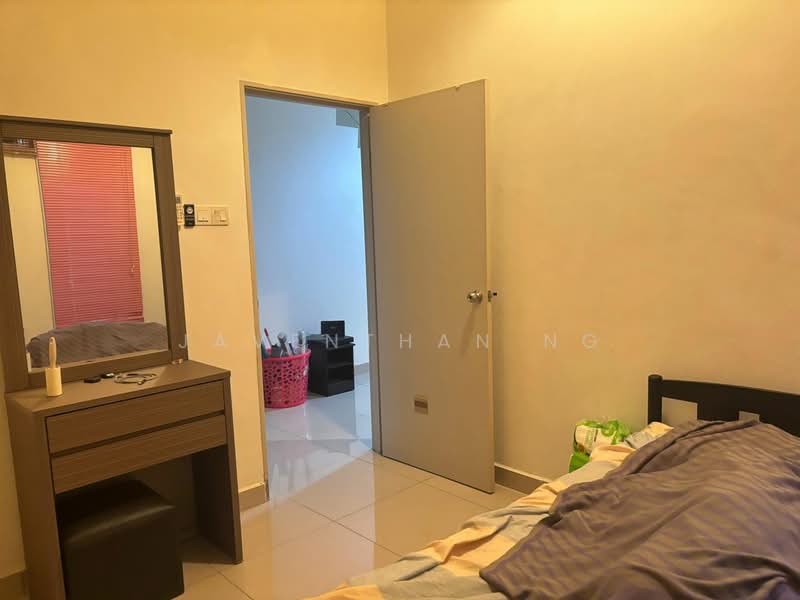 2-storey Terraced House for Sale in Taman Mount Austin (Tebrau) - Javenthan Ng - Bedroom - PropertyGuru.com.my
