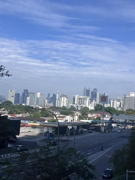 Kediaman Servis untuk Dijual di M City - Kelly Lam - View - PropertyGuru.com.my