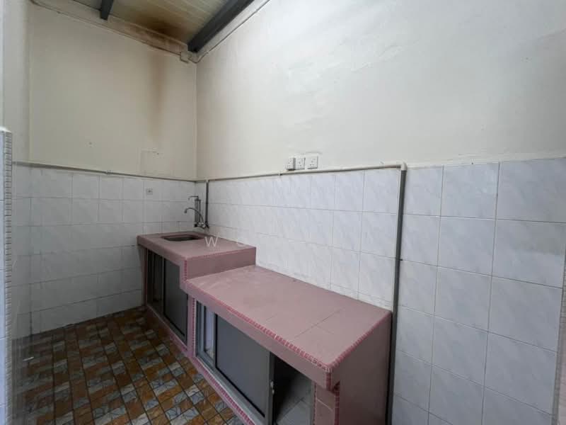 Rumah Teres 2 Tingkat untuk Dijual di Batu Berendam (Melaka) - Woon . - Kitchen - PropertyGuru.com.my