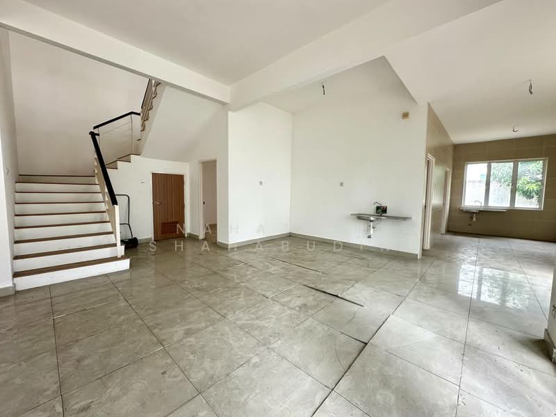 Rumah Berkembar untuk Dijual di Seksyen U10 (Shah Alam) - Nahathir Shahabudin - Interior - PropertyGuru.com.my