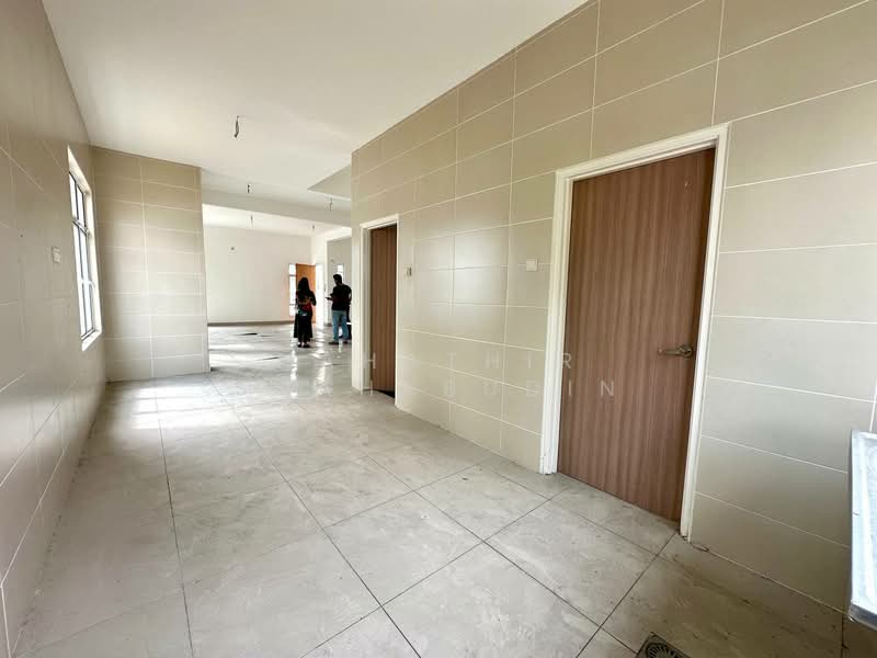 Rumah Berkembar untuk Dijual di Seksyen U10 (Shah Alam) - Nahathir Shahabudin - Interior - PropertyGuru.com.my