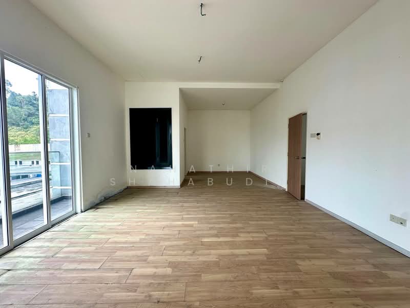 Rumah Berkembar untuk Dijual di Seksyen U10 (Shah Alam) - Nahathir Shahabudin - Interior - PropertyGuru.com.my