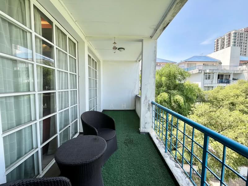 Kondominium untuk Dijual di Enau Court - Masnizah Arifin - Balcony - PropertyGuru.com.my
