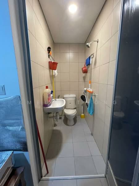 Service Residence for Sale at Aragreens - Amelyn Thong - Bathroom - PropertyGuru.com.my