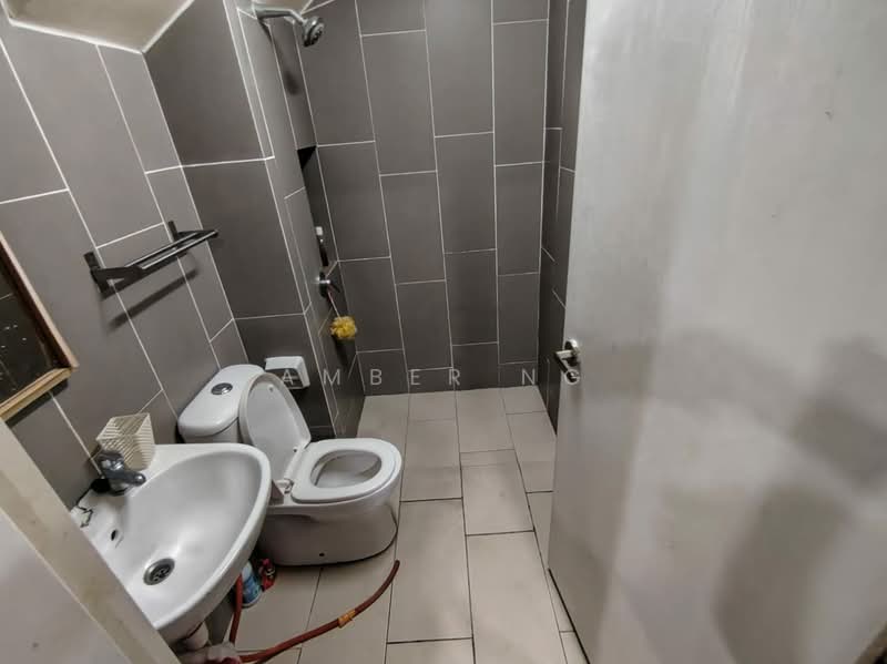 Terraced House for Sale in Gombak (Selangor) - Amber Ng - Bathroom - PropertyGuru.com.my