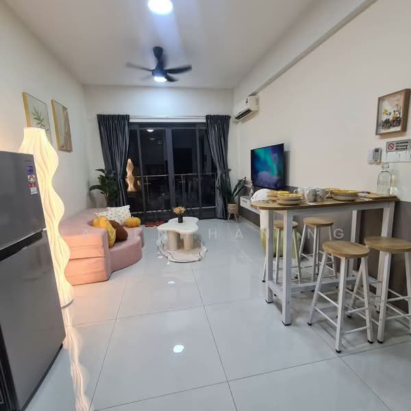 Condominium for Sale at Bay Point @ Country Garden Danga Bay - Javenthan Ng - Living Room - PropertyGuru.com.my