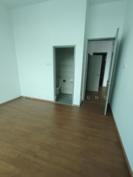 Condominium for Sale at 1Sulaman Platinum Tower - Derek Chung - Master bedroom  - PropertyGuru.com.my