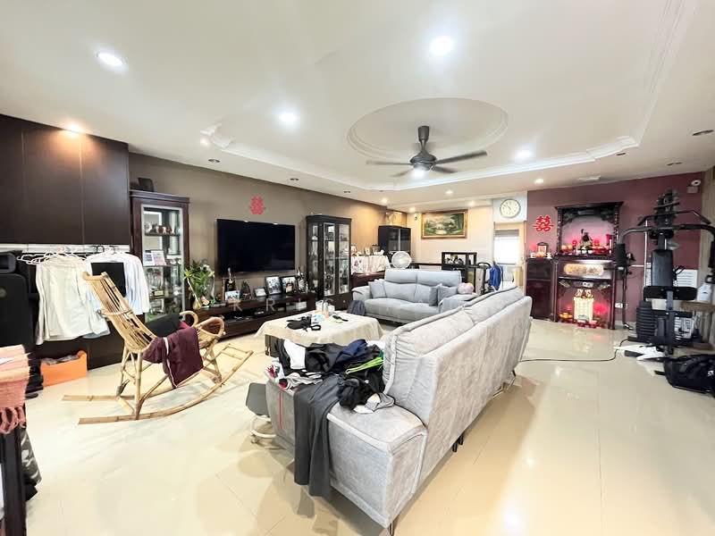 2-storey Terraced House for Sale in Cheras (Selangor) - Kris Tan - Living Room - PropertyGuru.com.my