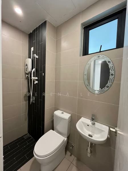 Service Residence for Sale at H2O Residences - Serena Lee - Bathroom - PropertyGuru.com.my