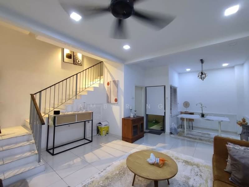 Terraced House for Sale in Gombak (Selangor) - Amber Ng - Living Room - PropertyGuru.com.my