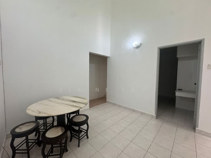 Rumah Teres 1 Tingkat untuk Disewa di Taman Molek (Johor Bahru) - Elaine Lau - PropertyGuru.com.my