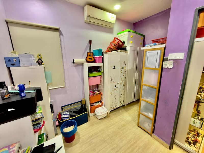 Pangsapuri untuk Dijual di Pangsapuri Damai - Azli Ibrahim - Study - PropertyGuru.com.my